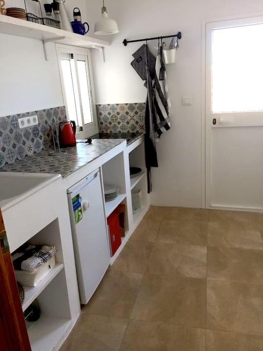 Cozy new kitchen with direct access to terrace