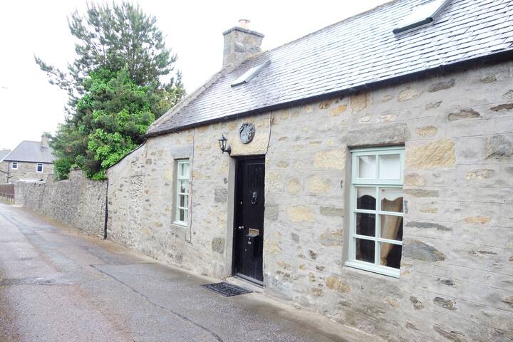 Airbnb Keith Holiday Rentals Places To Stay Scotland
