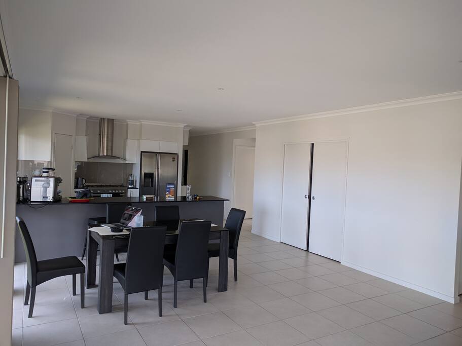 Kitchen, Dining