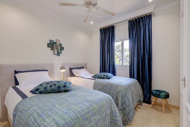 غرفة النوم 2