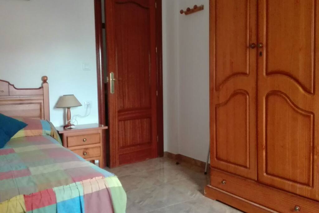 habitación privada, alojamiento tranquilo