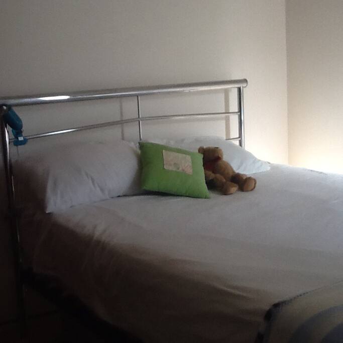Second bedroom
- Queen bed