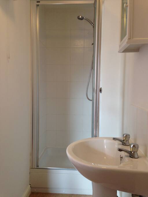 En Suite Shower Room