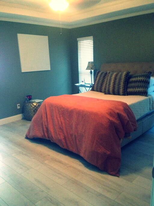 Private master and en suite bathroom and large flat screen with premium cable.