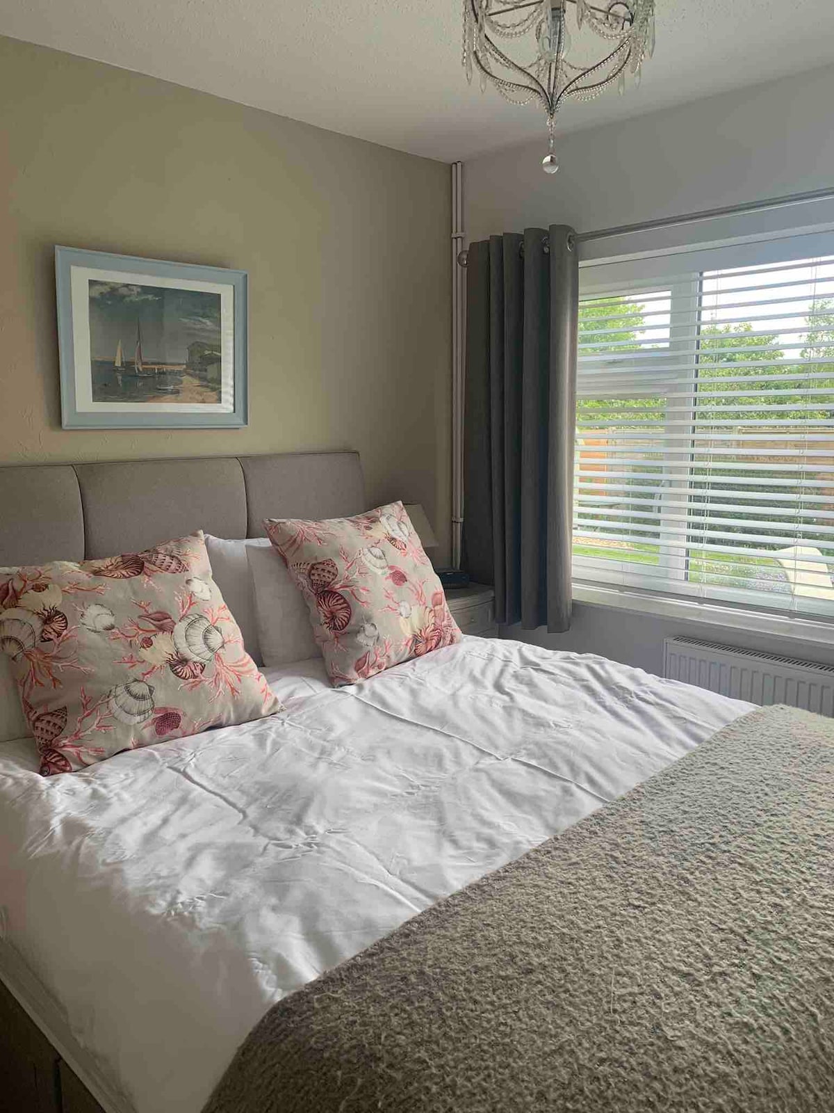 საძინებელი 2