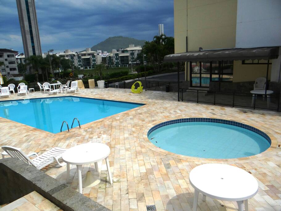 Piscina adulto e infantil