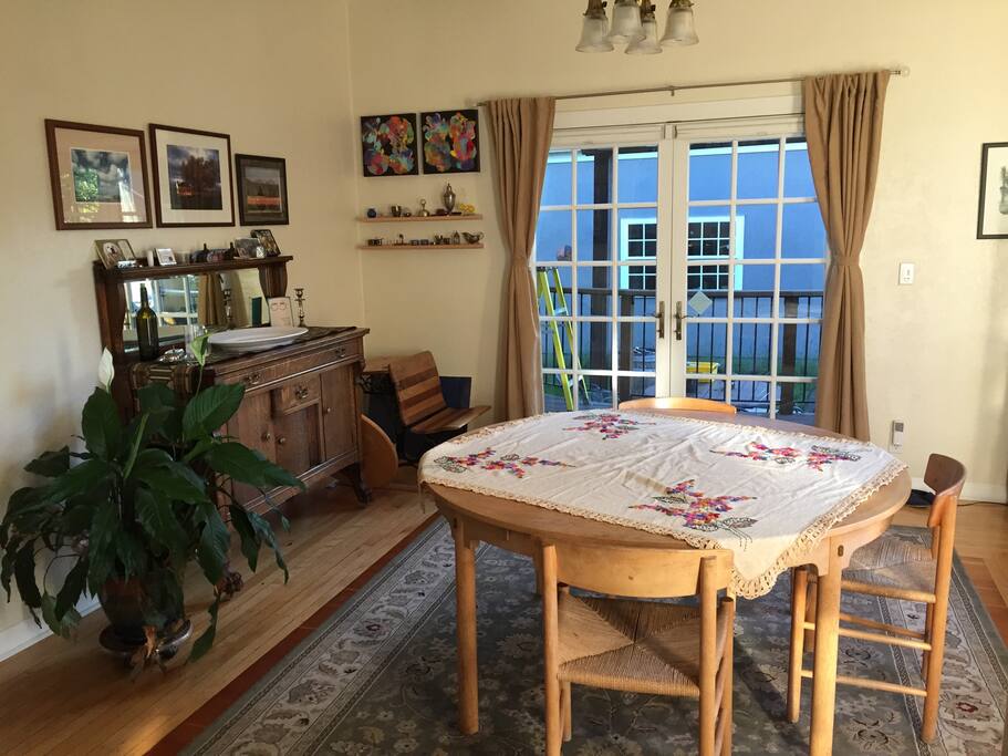 Large dining room seats 4 to 8.