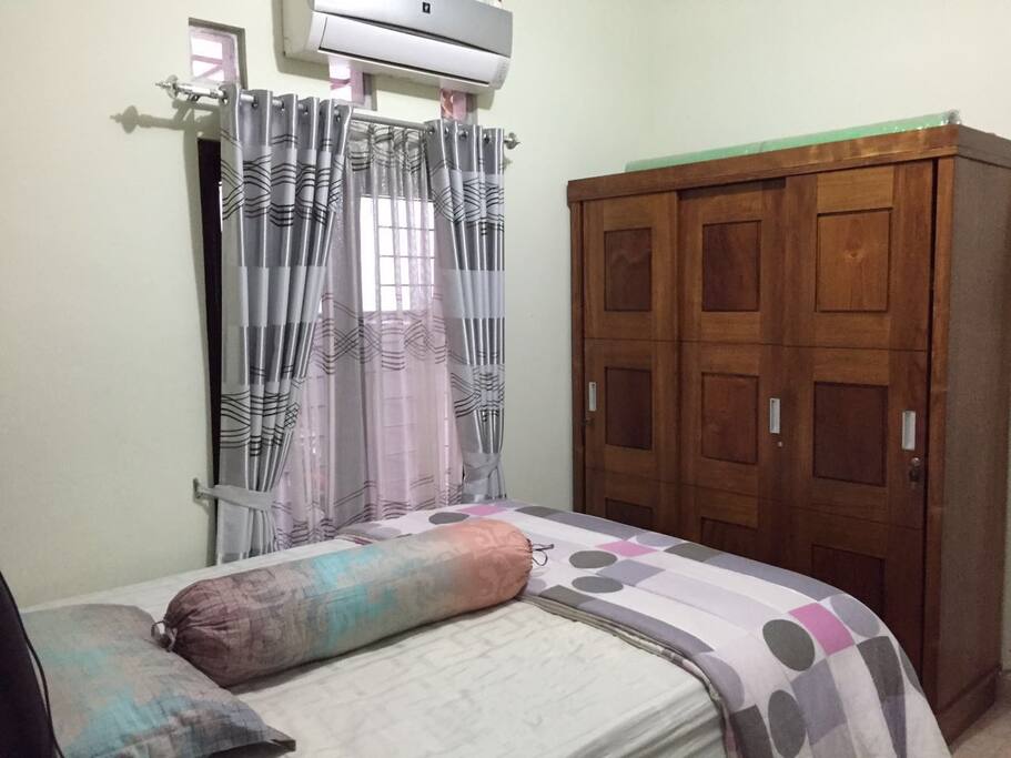 Bed Room