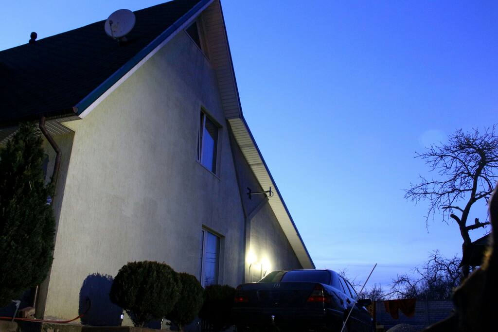 Guest House and private parking