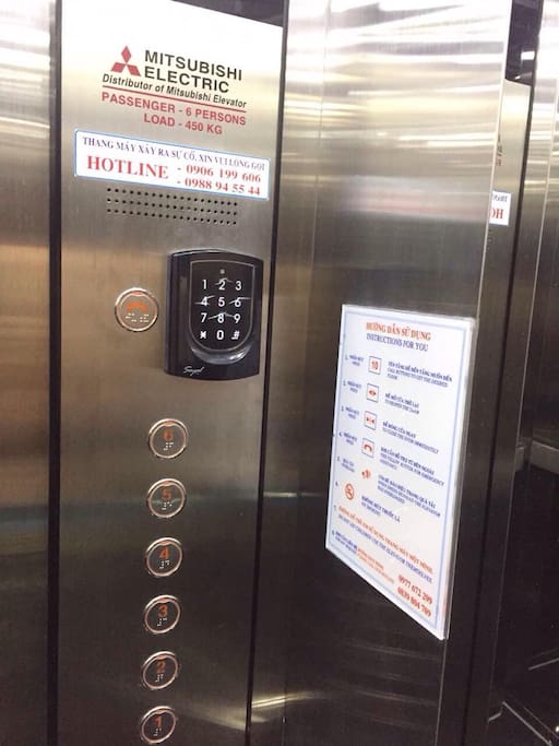 Lift with security control for each level