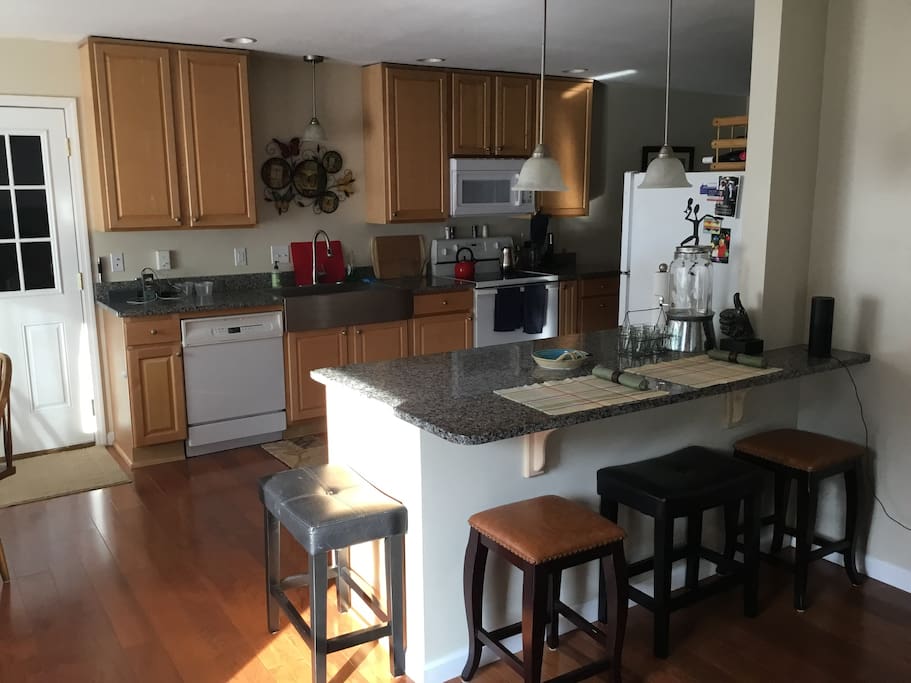 Granite Sit-At Counters open to Living Room from Kitchen