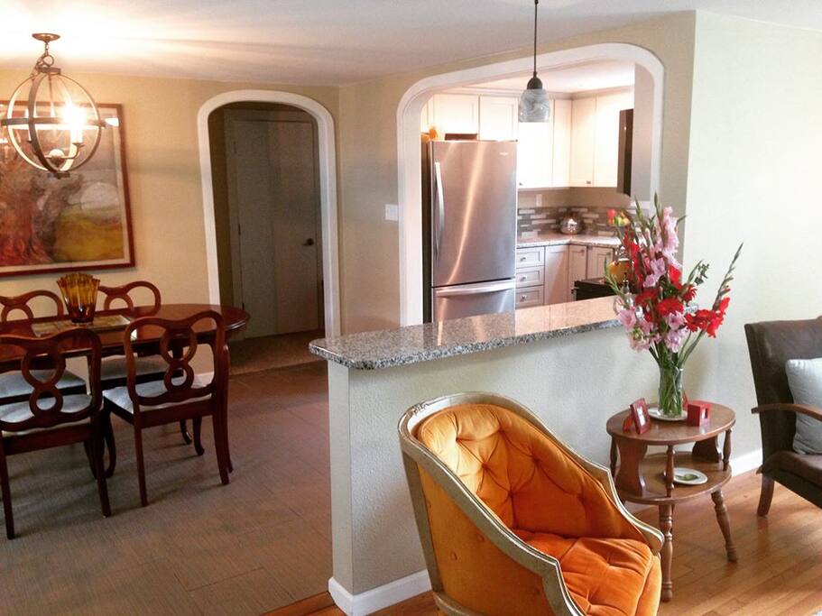 Open space, great for relaxing, cooking and eating.