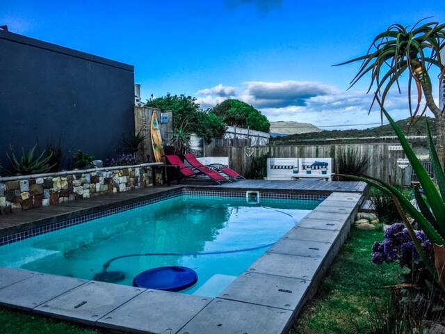 Kingfisher Beach House gallery image 4