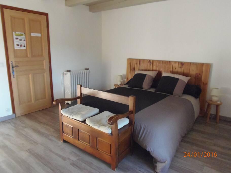 Le lit en 180 x 200