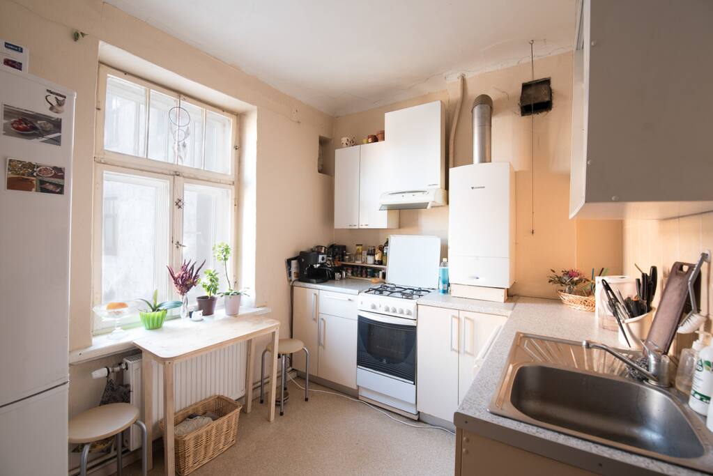 All the necasary things to make breakfast, luch or supper - fridge, freezer, sink, coffee machine, cooker. Also a possibility to do the laundry.