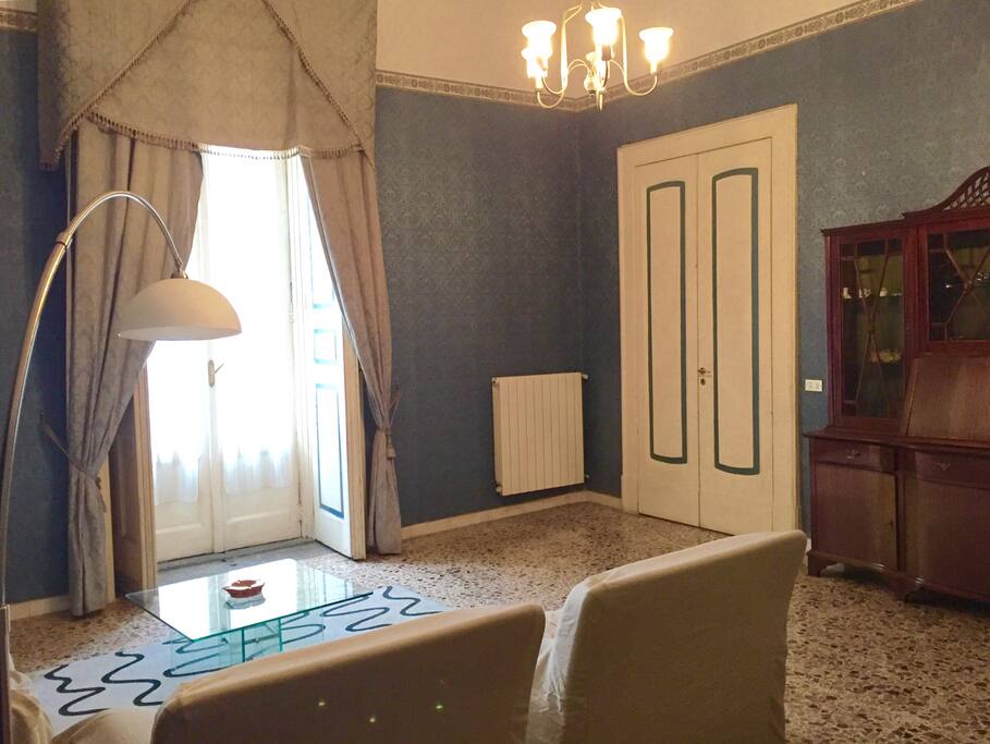 Salone