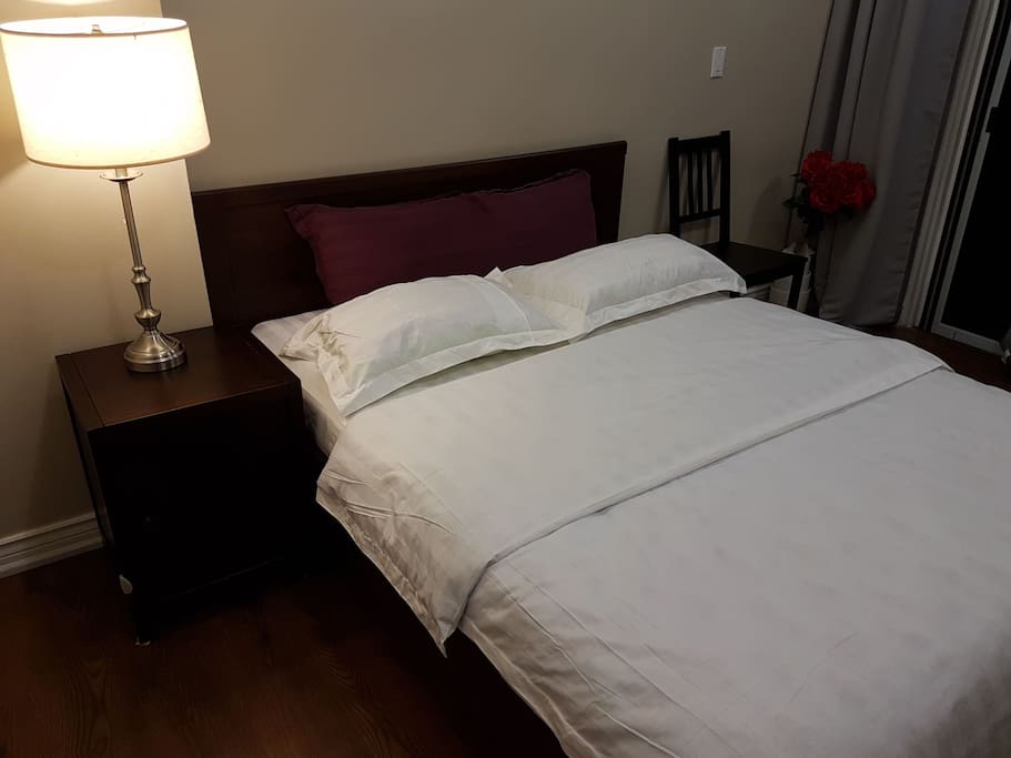 Queen sized bed + Nightstand