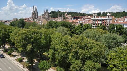 Great apartment, spectacular views of the Old Town