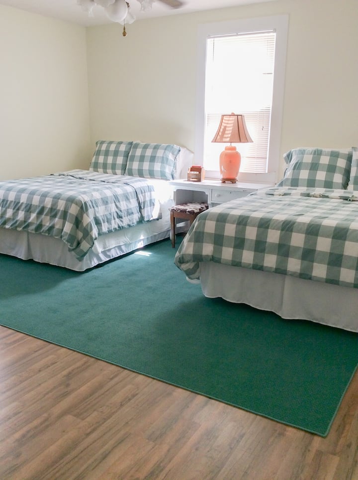 غرفة النوم 2