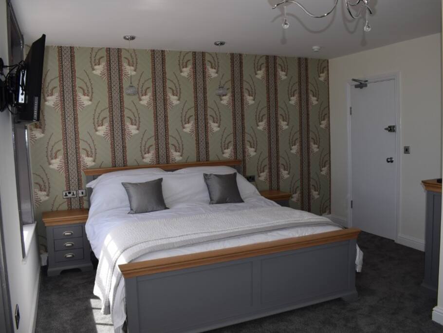 Guest room