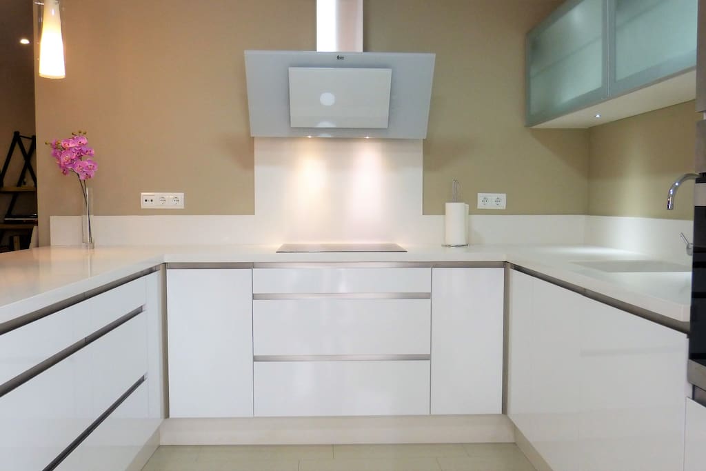 Kitchen - Cocina