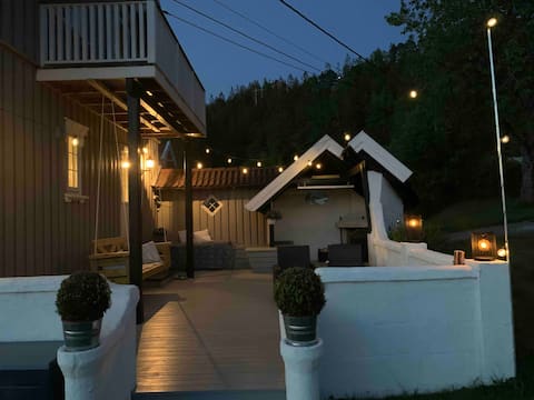 Large detached house at Dyreparken/Kr.sand /Otralakseelv