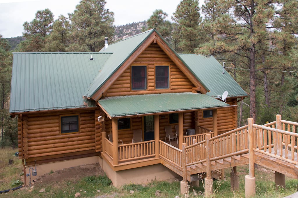 4 Bears Cabin - Street View