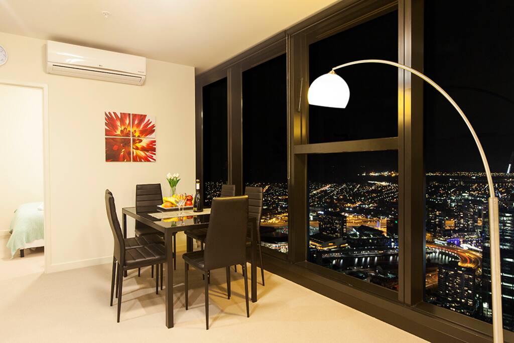 Dining Area : Floor to Ceiling Window throughout the apartment