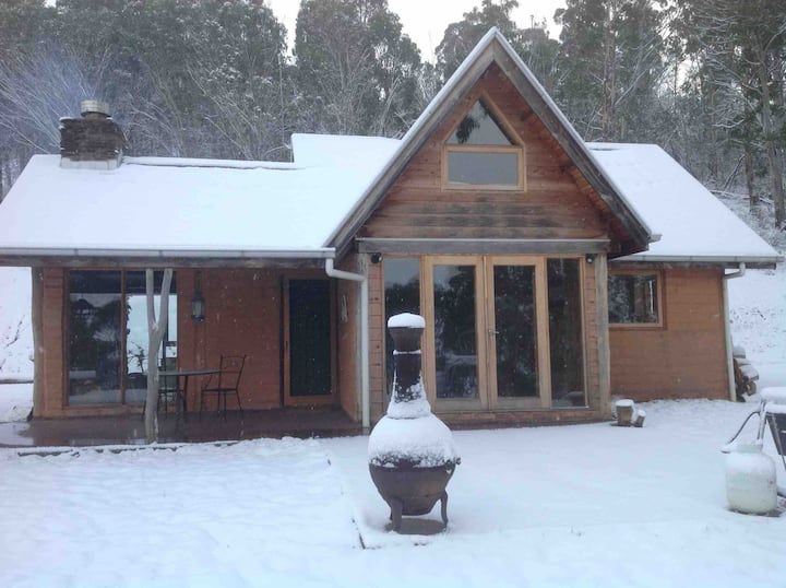 Omeo Holiday Rentals & Homes Victoria, Australia Airbnb