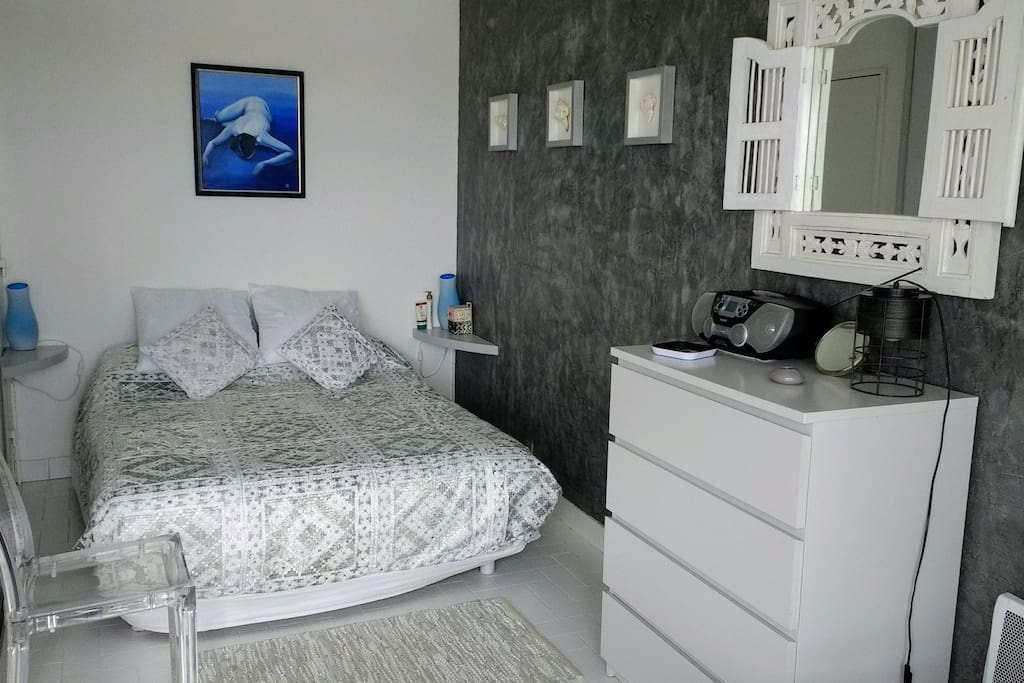Chambre avec vue sur le port
