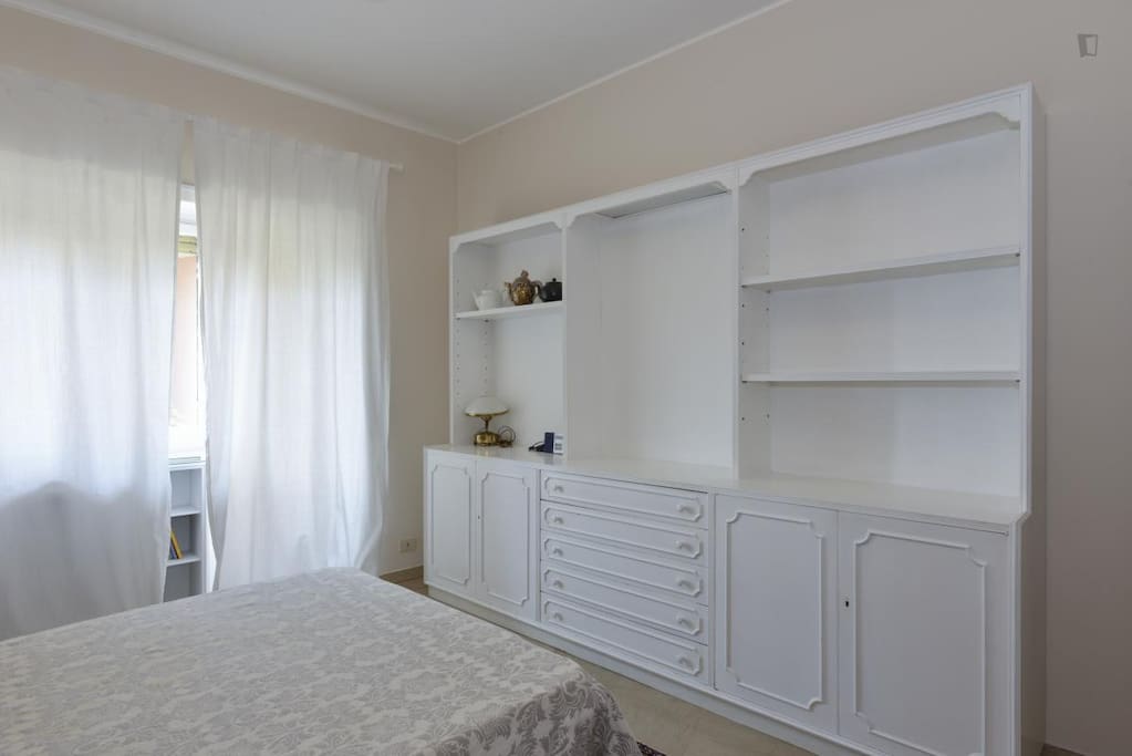 Room A
double room with 180x200 mattress