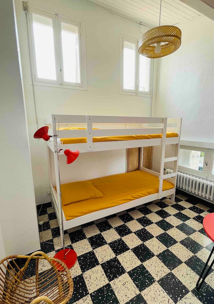 غرفة نوم 4 / أسرّة 90 × 200