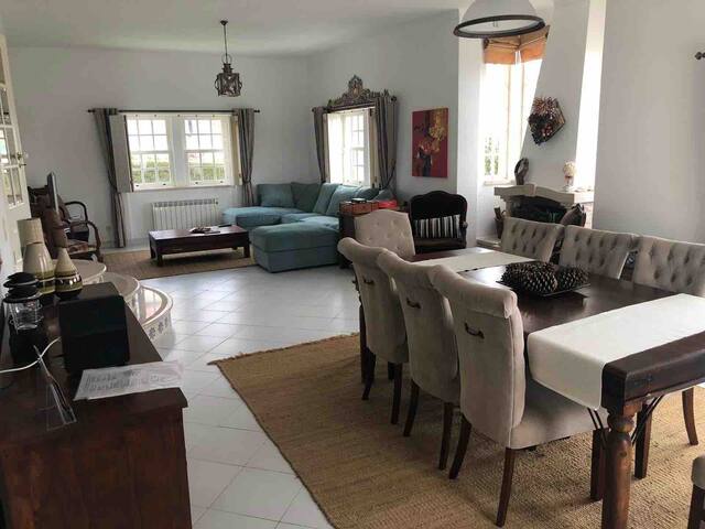 Ericeira – Wunderschöne Villa mit Panorama Blick gallery image 2