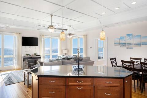 Ocean Front Home with Breath Taking Views!