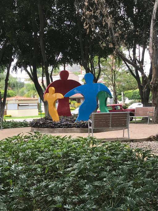 Monumento a la Familia