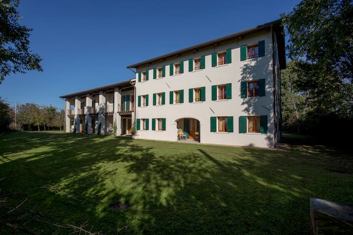 Airbnb Spresiano Vacation Rentals Places To Stay Veneto Italy