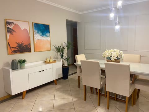 Great apt 3 qtos. Closed balcony with barbecue grill