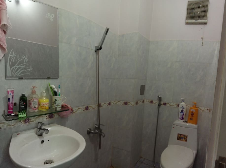 Private bathroom. Basic facilities included.