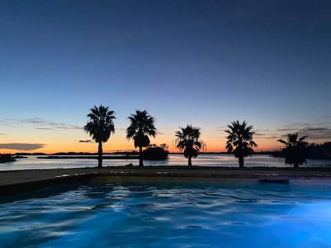 Peninsula Point- Hackberry's Paradise