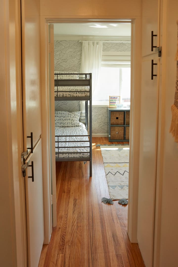 غرفة النوم الثانية