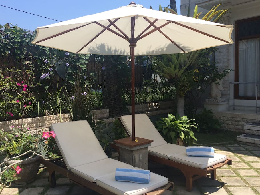 Lounge chairs