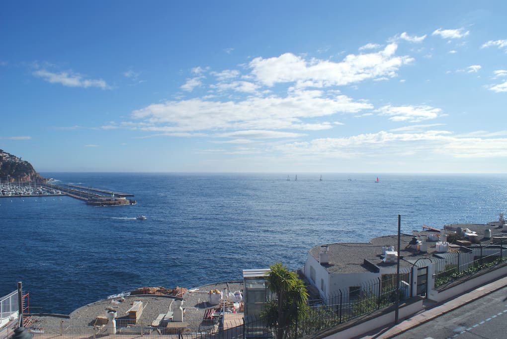 Vista a mar abierto desde el balcón