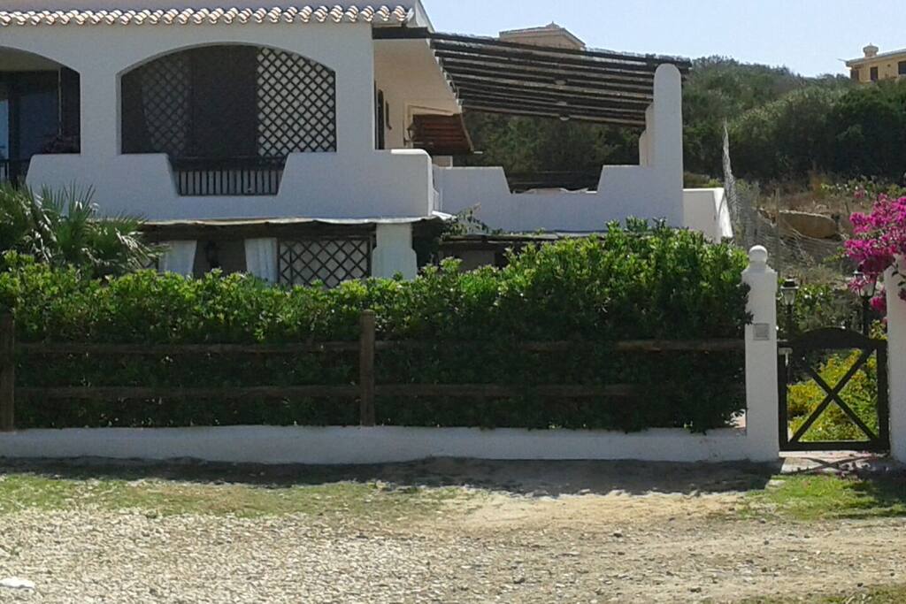 esterno della villa