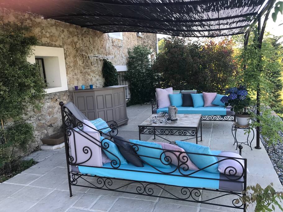 pergola