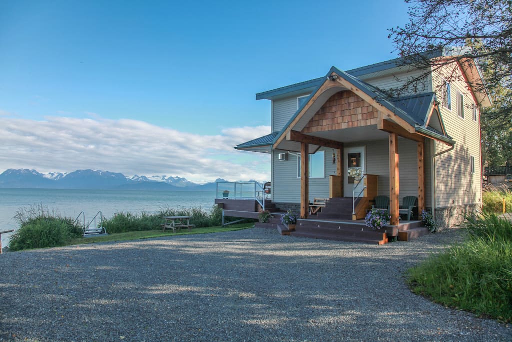 Seafarer's Beach House Magnificent! Houses for Rent in Homer