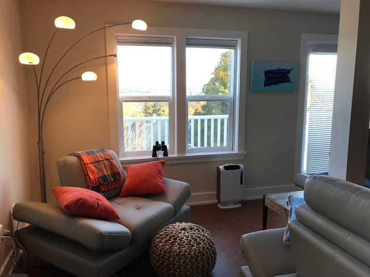 Top 13 Airbnb Vacation Rentals In Ladysmith, Canada Updated 2024