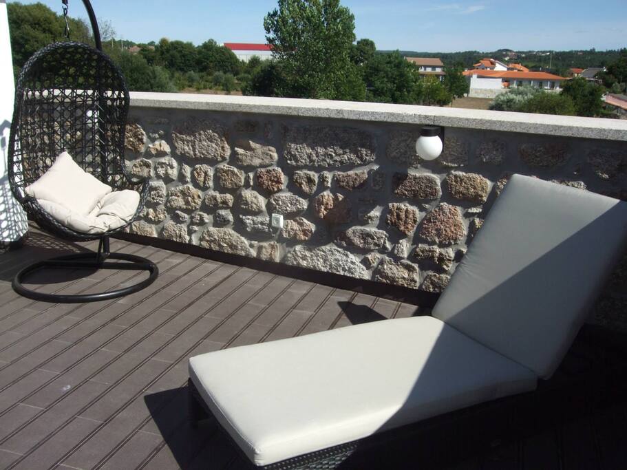 Solarium com boa esposição solar, vista e privacidade