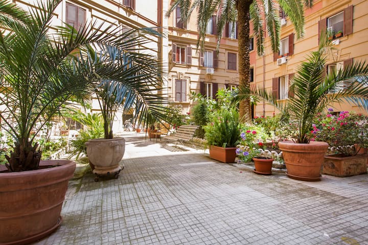 B&B TUTTIDAMARI – 2 Beautiful Rooms