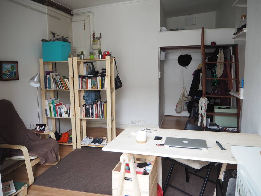 lit sur la mezzanine