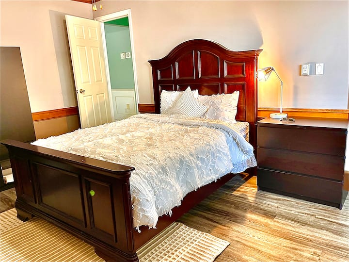 Cheerful1-bedroom 10 Mins To Lambton College - Sarnia